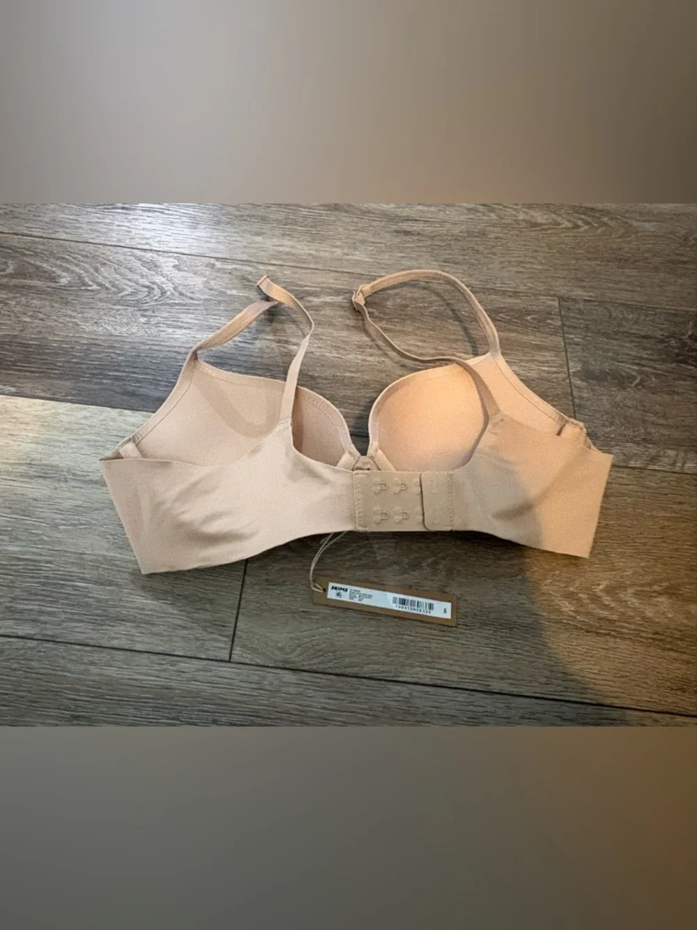 Skims Kim Kardashian Women’s Ultimate Push Up Plunge Bra 36B New with Tags - Picture 3 of 3